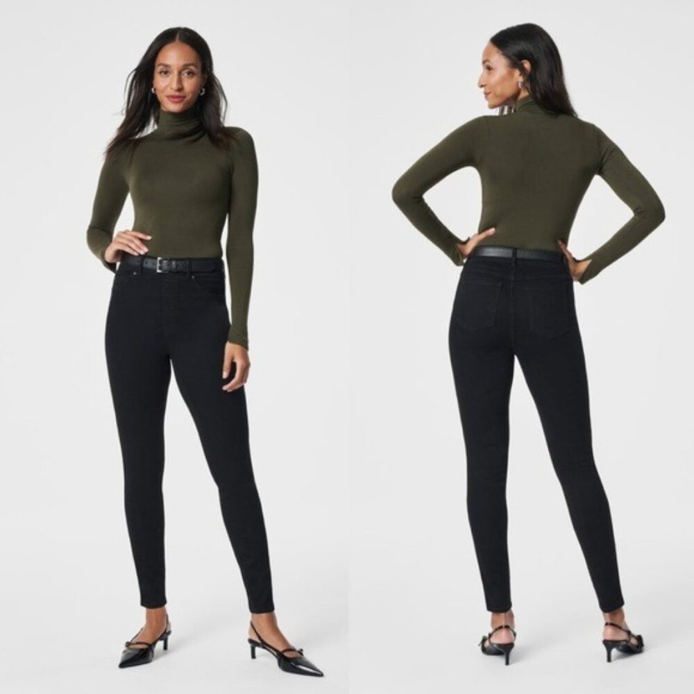 SPANX Ankle Skinny Jeans in Clean Black
